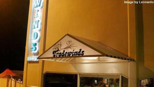 Tradewinds Hotel ซานเฟอร์นานโด ภายนอก รูปภาพ